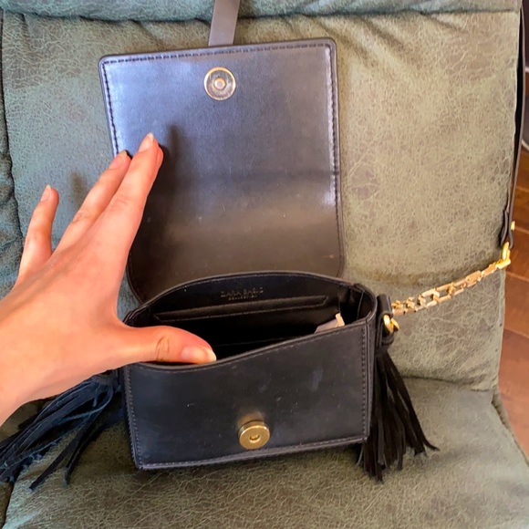 Zara basics small black leather crossbody - Picture 3 of 4